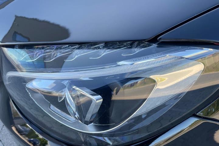 Sort Mercedes C250 d fra 2018 set udefra