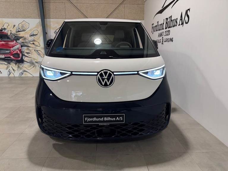 VW ID.Buzz 77 Pro SWB