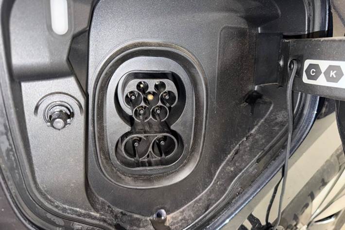 Blå VW ID.Buzz fra 2024