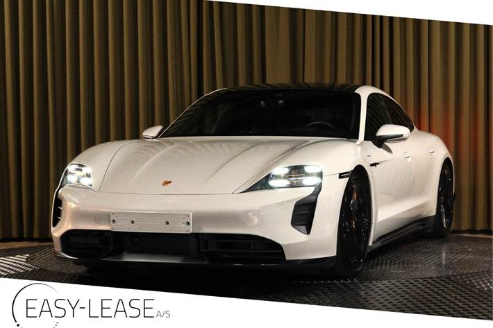 Grå Porsche Taycan Turbo fra 2021