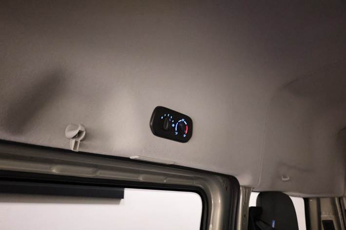 Grå Ford Transit Custom Kombi 310 L1 fra 2013