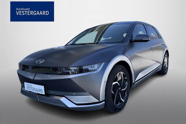 Grå Hyundai Ioniq 5 fra 2024 set udefra
