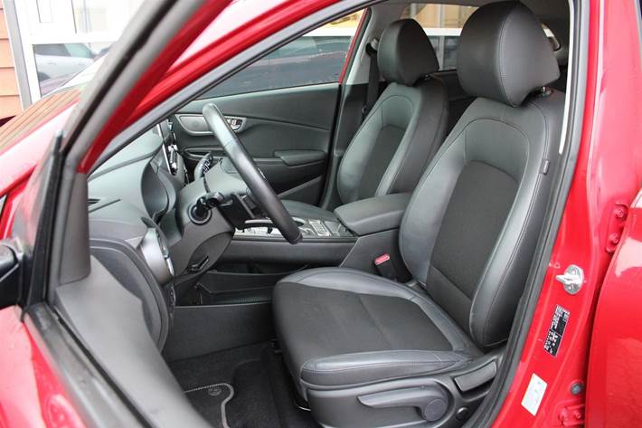 Rød Hyundai Kona fra 2020