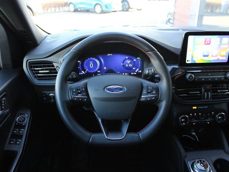 Ford Kuga 2,5 PHEV ST-Line X CVT
