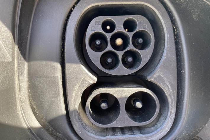 Blå Cupra Born fra 2022