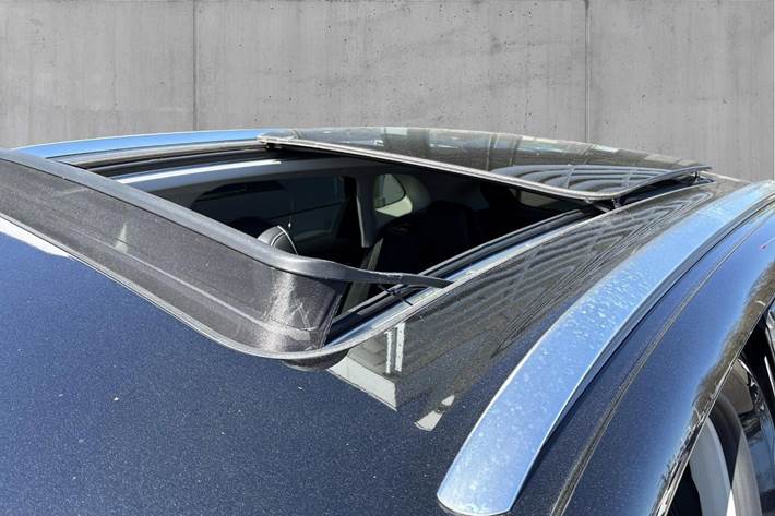 Sort MG Marvel R fra 2023