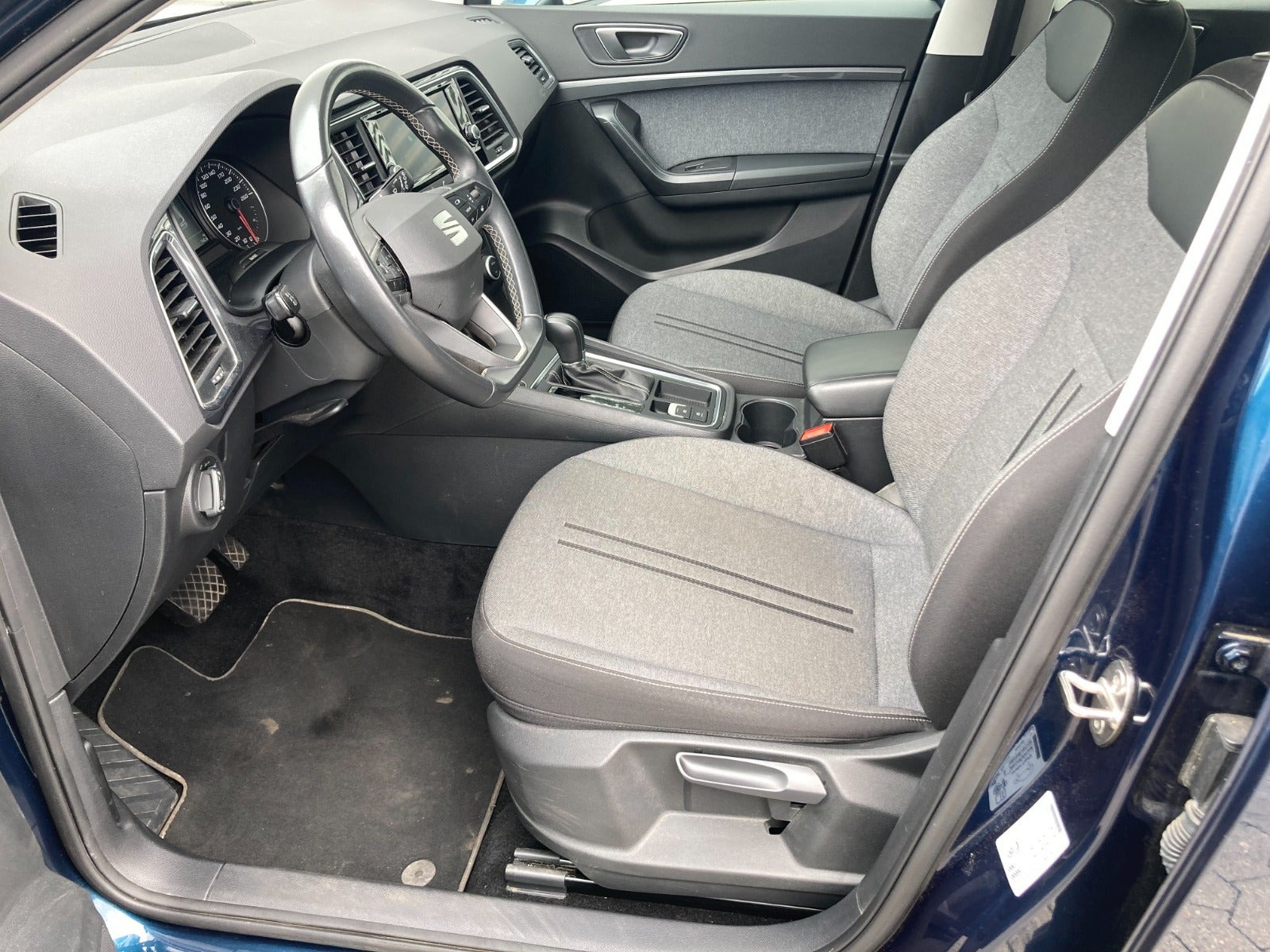Blå Seat Ateca fra 2021
