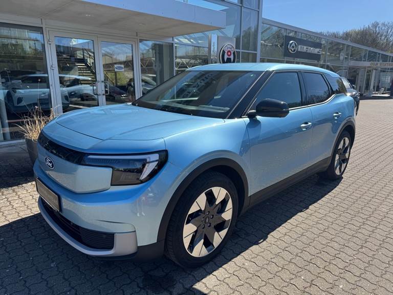 Ford Explorer 77 Premium Extended Range