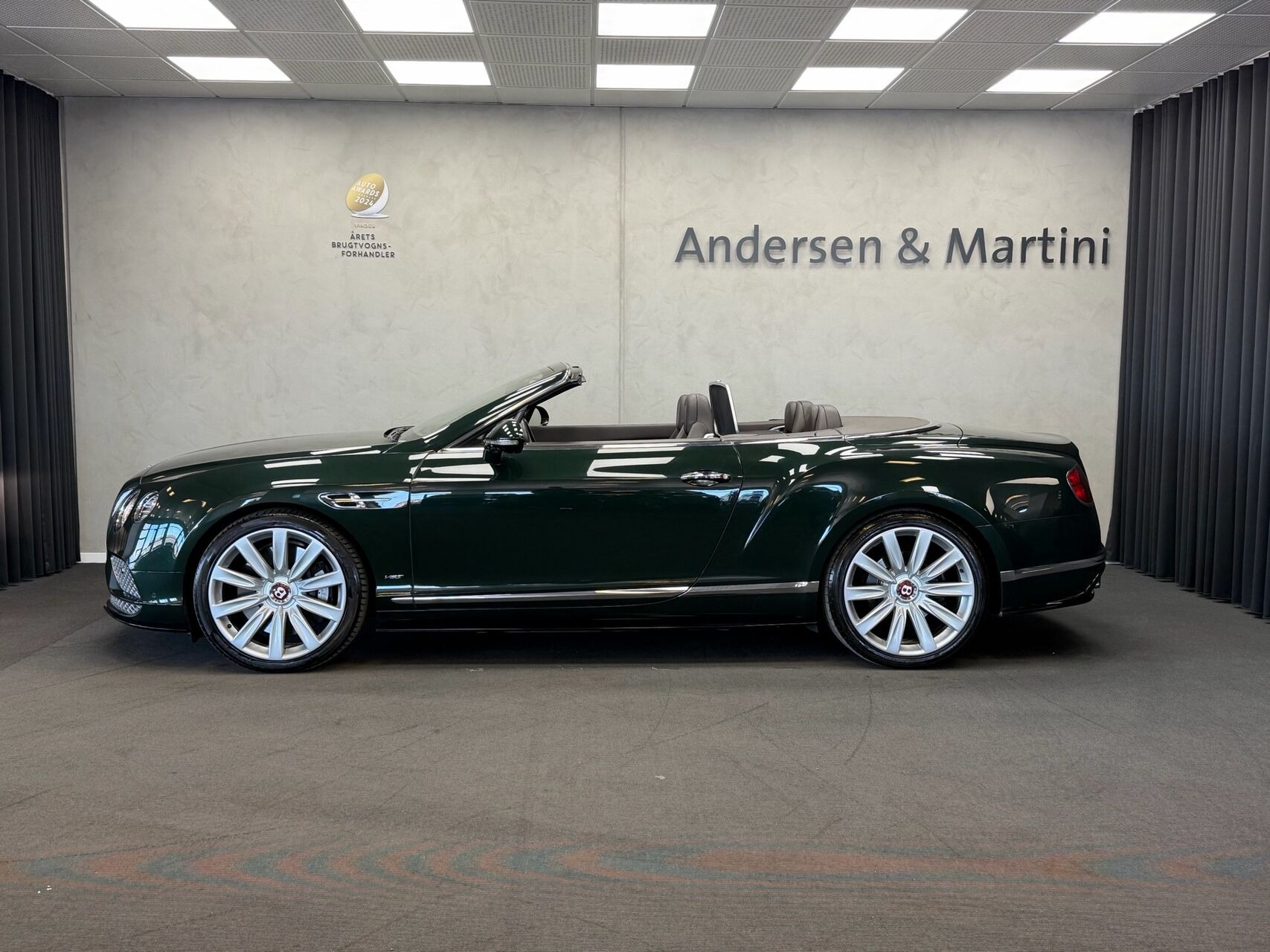 Grøn Bentley Continental GT fra 2016