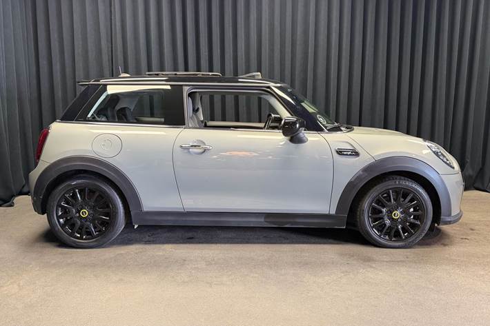 Grå Mini Cooper fra 2022
