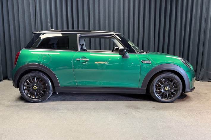 Grøn Mini Cooper fra 2023