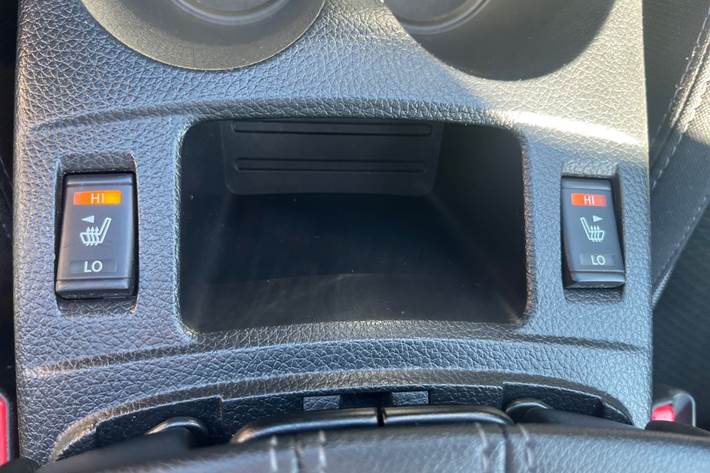 Rød Nissan Qashqai fra 2019