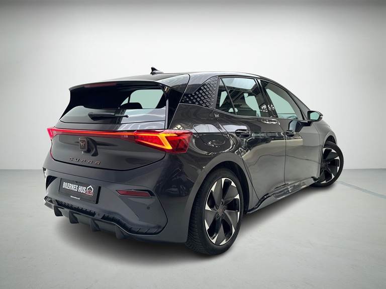 Cupra Born EL e-boost high 231HK 5d Aut.
