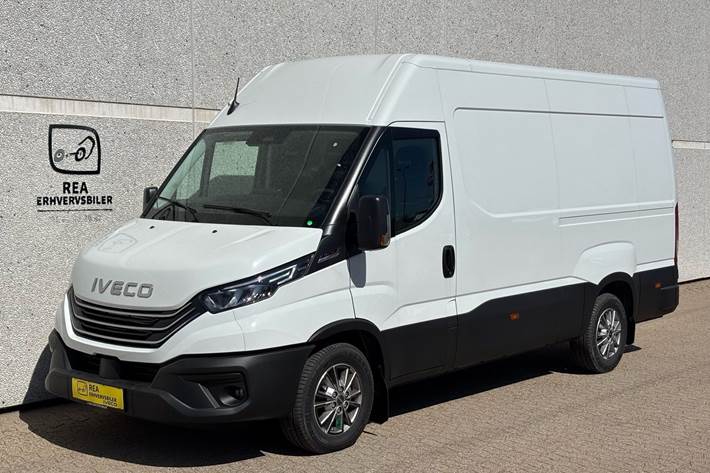 Hvid Iveco Daily fra 2026