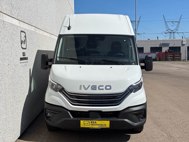 Iveco Daily 3,0 35S18 12m3 D Hi-Matic 176HK Van 8g Aut.