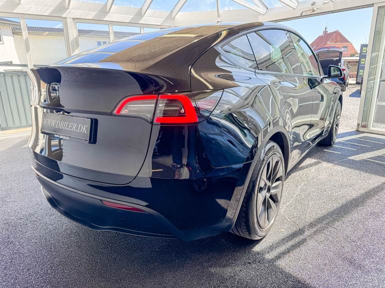 Tesla Model Y EL RWD 299HK 5d Aut.