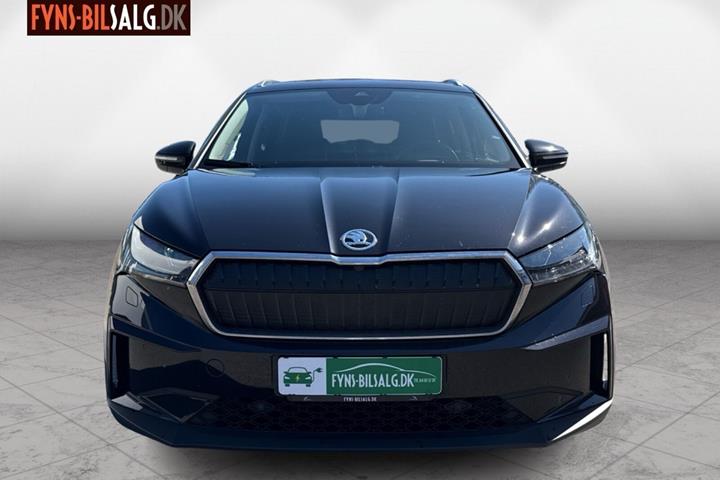 Sort Skoda Enyaq fra 2024