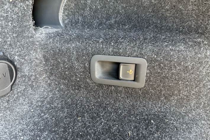 Sort Skoda Enyaq fra 2024