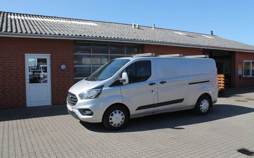 Ford Transit Custom 300 L2 2,0 TDCi 130 Active aut.