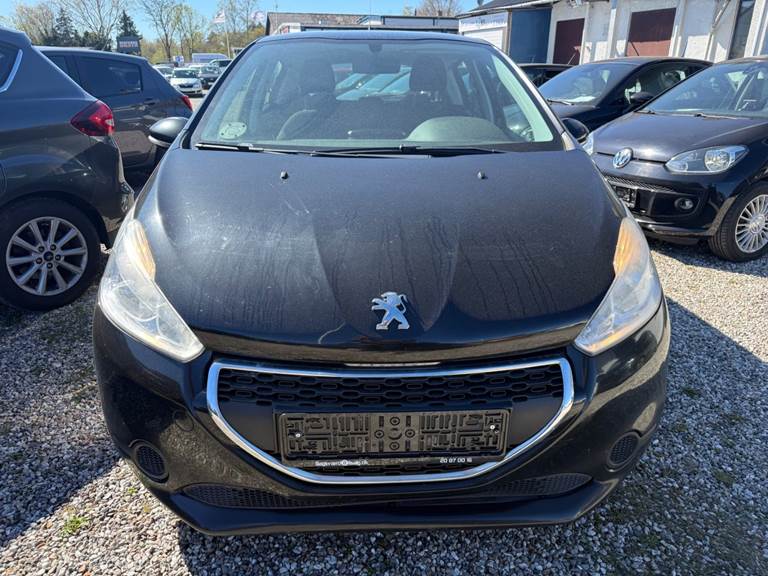 Peugeot 208 1,6 e-HDi 92 Active