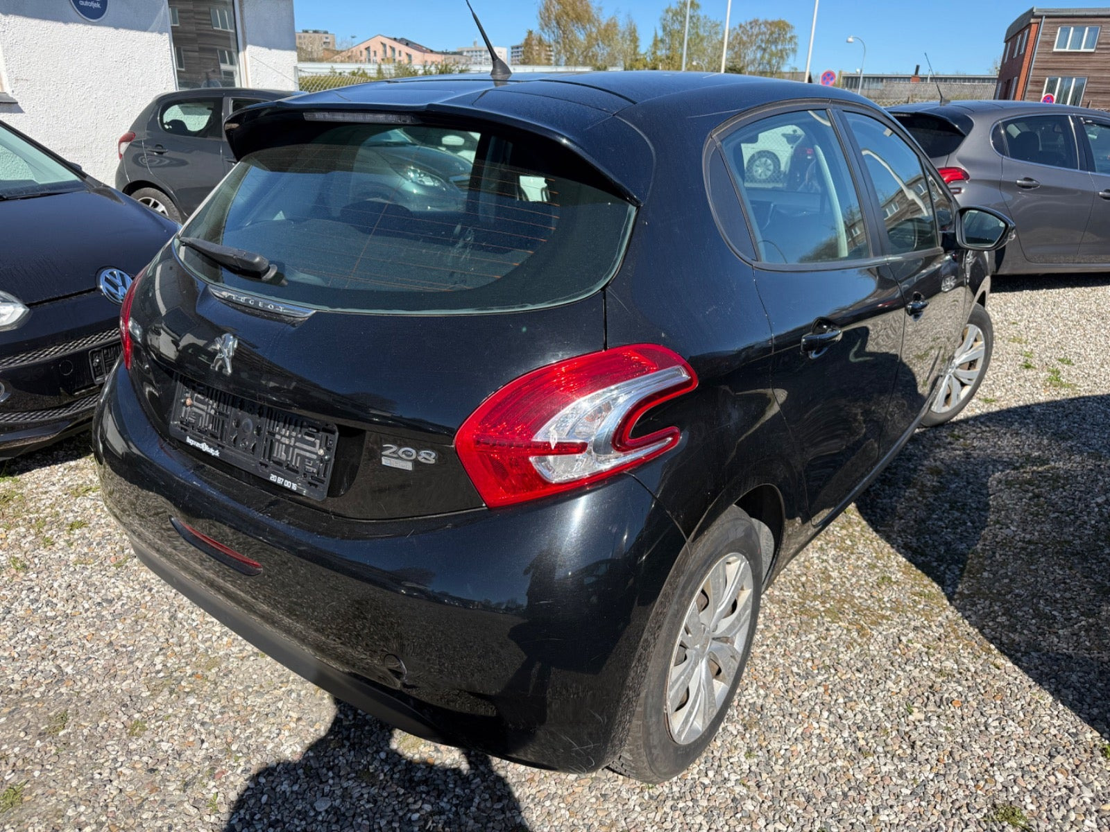 Sort Peugeot 208 fra 2014