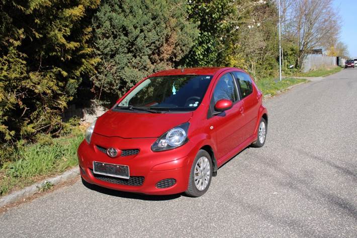 undefined Toyota Aygo fra 2010