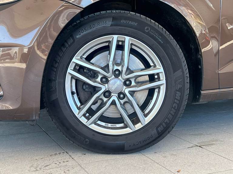 VW Touran 1,4 TSi 150 Comfortline DSG 7prs