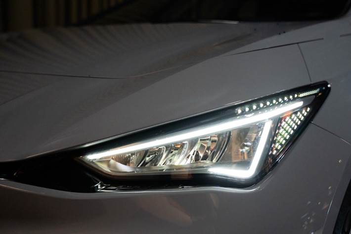 Grå Cupra Born fra 2024