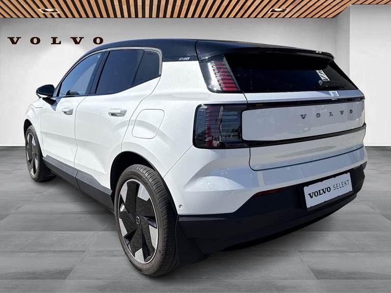 Volvo EX30 Extended Range Ultra