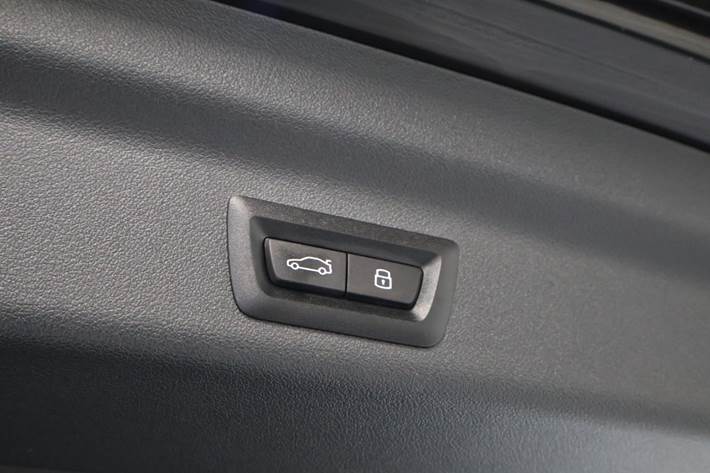 Sort BMW iX1 fra 2023