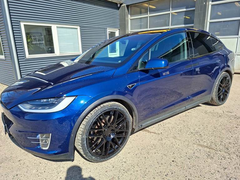 Tesla Model X 90D 7prs