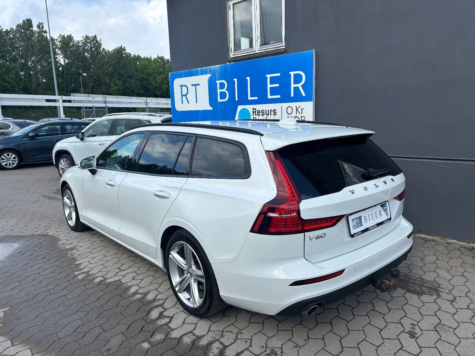Hvid Volvo V60 fra 2019