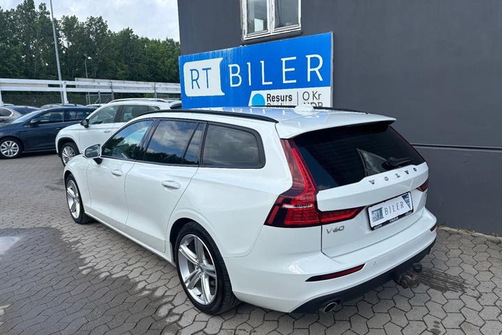 Hvid Volvo V60 fra 2019