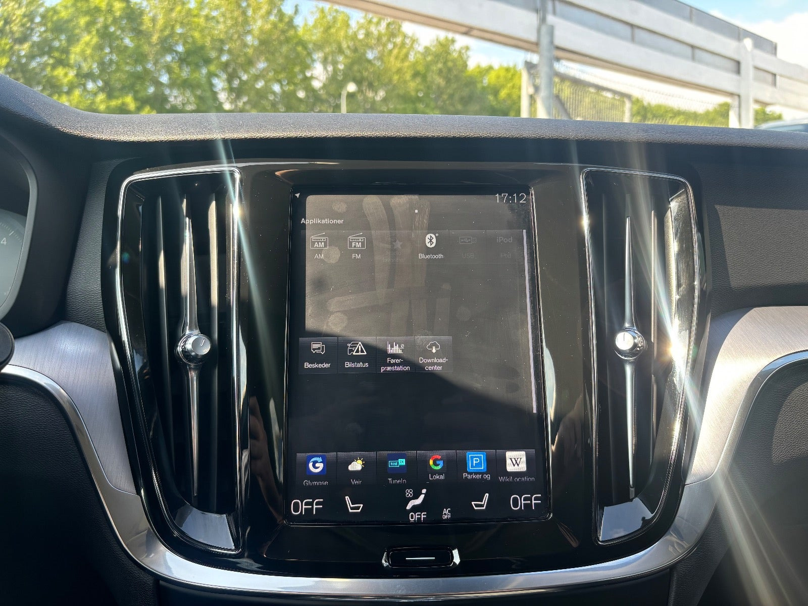 Hvid Volvo V60 fra 2019