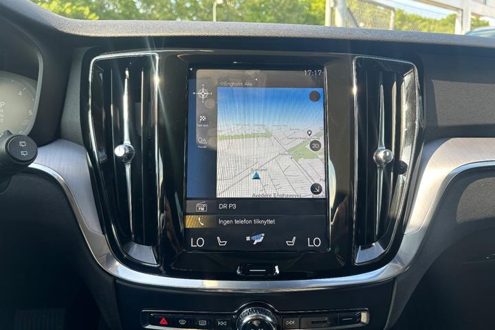Hvid Volvo V60 fra 2019