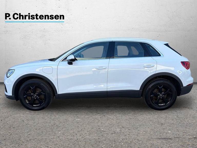 Audi Q3 45 TFSi e Attitude plus S-tr.