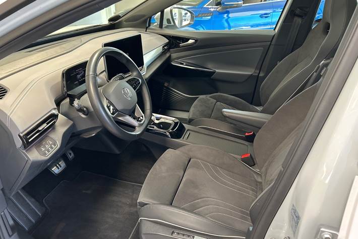 Hvid VW ID.4 fra 2025