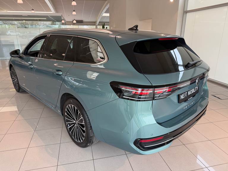 VW Passat 1,5 TSi 150 Elegance Variant DSG