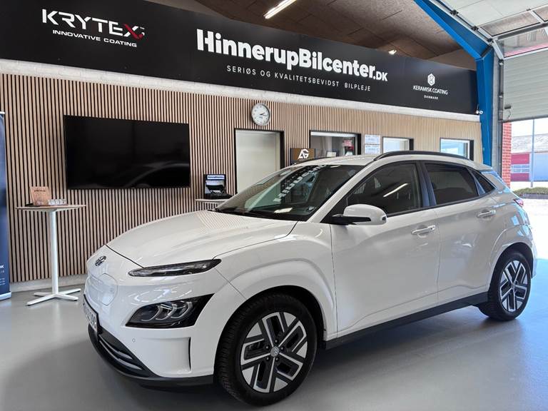 Hyundai Kona 64 EV Ultimate