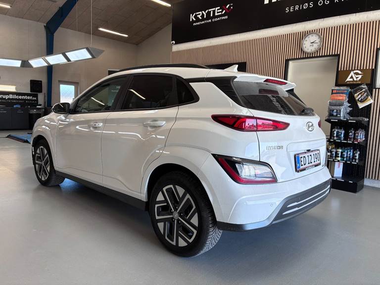 Hyundai Kona 64 EV Ultimate
