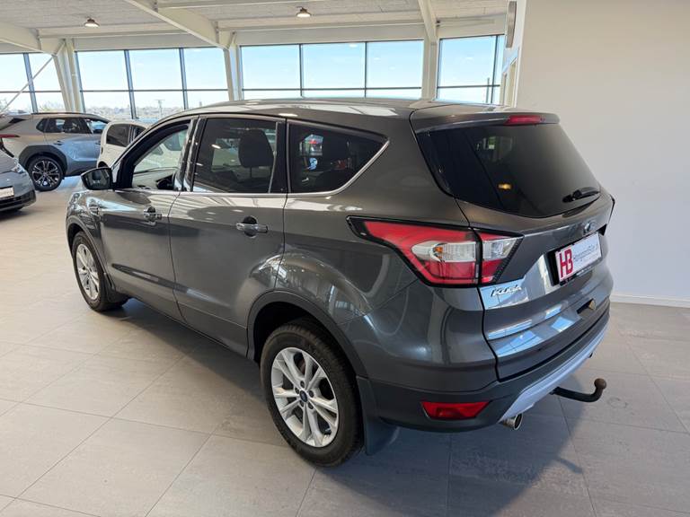 Ford Kuga 1,5 TDCi 120 Titanium aut.