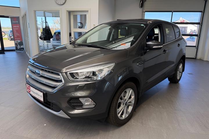 Grå Ford Kuga fra 2018