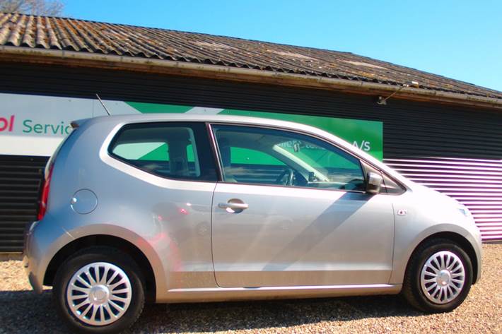 Sølv VW UP! fra 2014