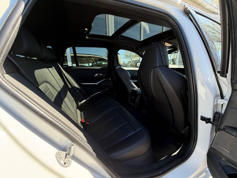 BMW 330e 2,0 Touring M-Sport xDrive aut.