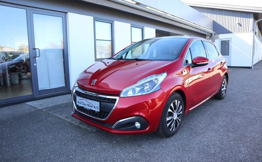 Peugeot 208 1,5 BlueHDi 100 Allure Sky