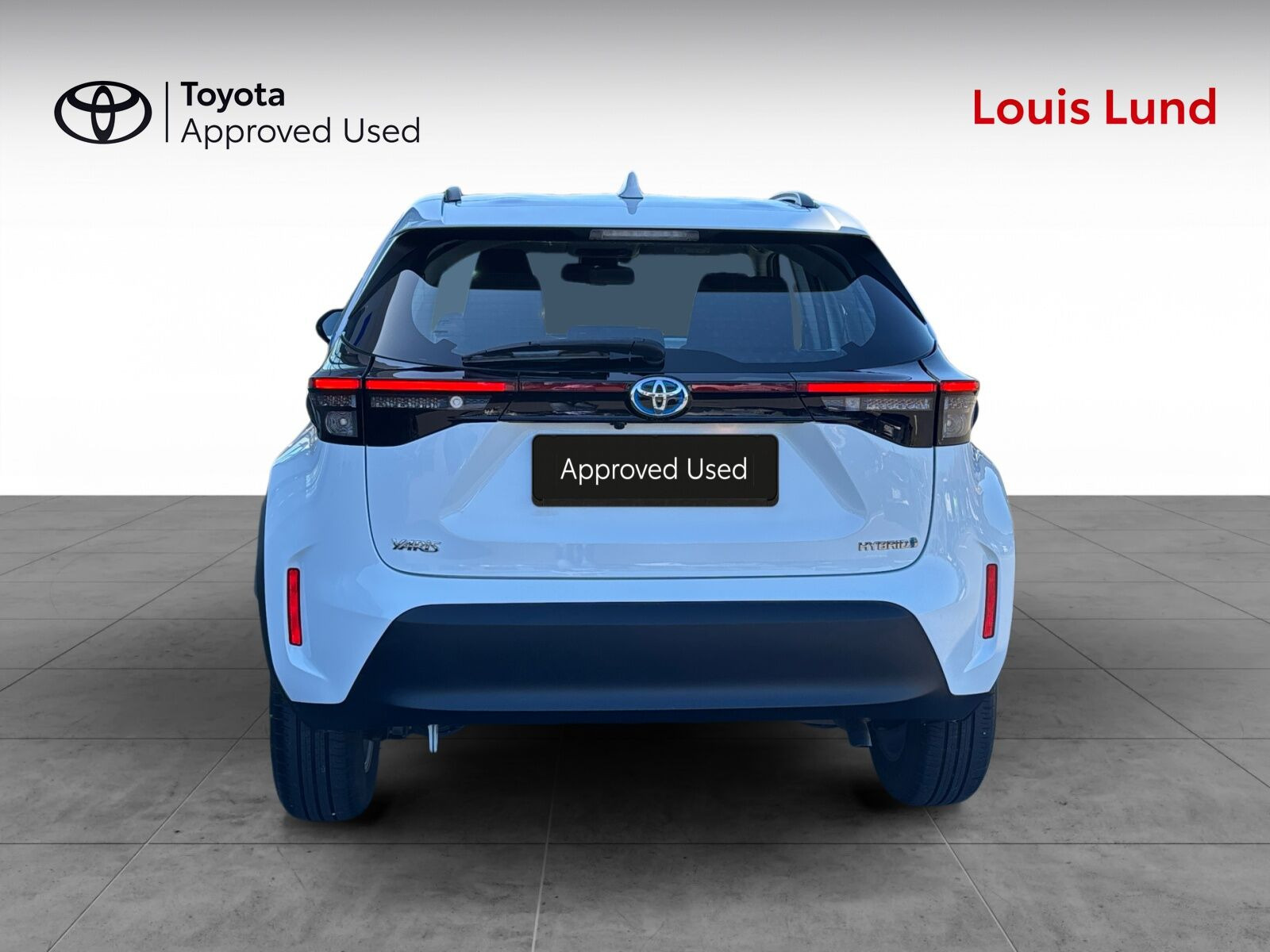 Hvid Toyota Yaris Cross fra 2023