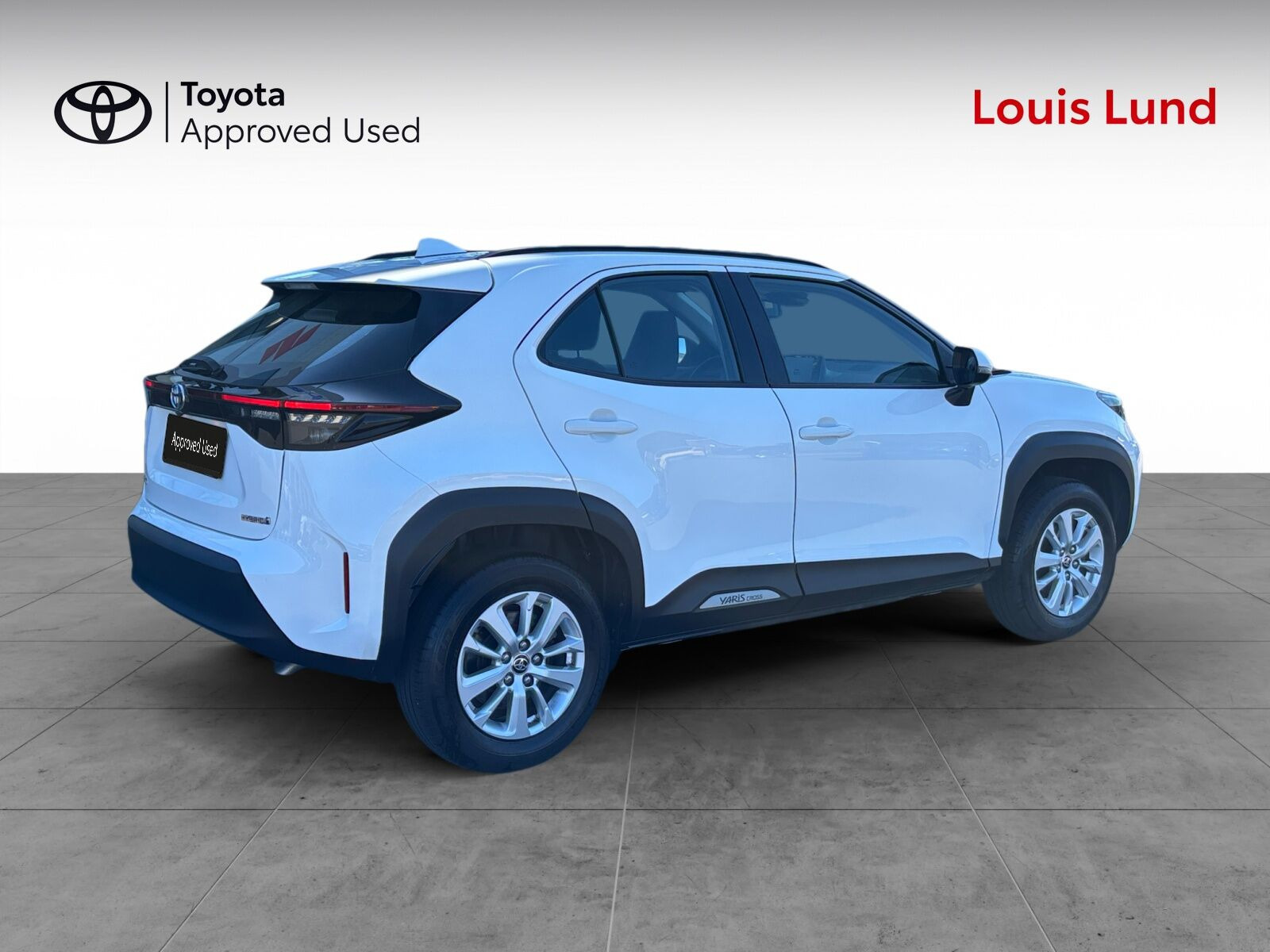 Hvid Toyota Yaris Cross fra 2023