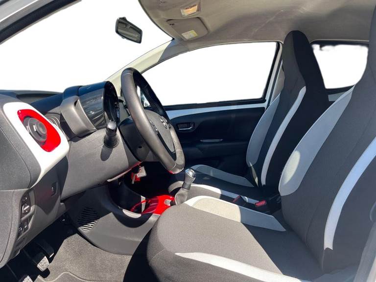 Toyota Aygo 1,0 VVT-I X-pression 69HK 5d