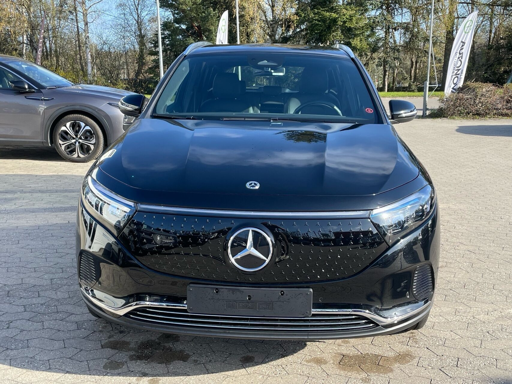 Sort Mercedes EQA 250 fra 2024