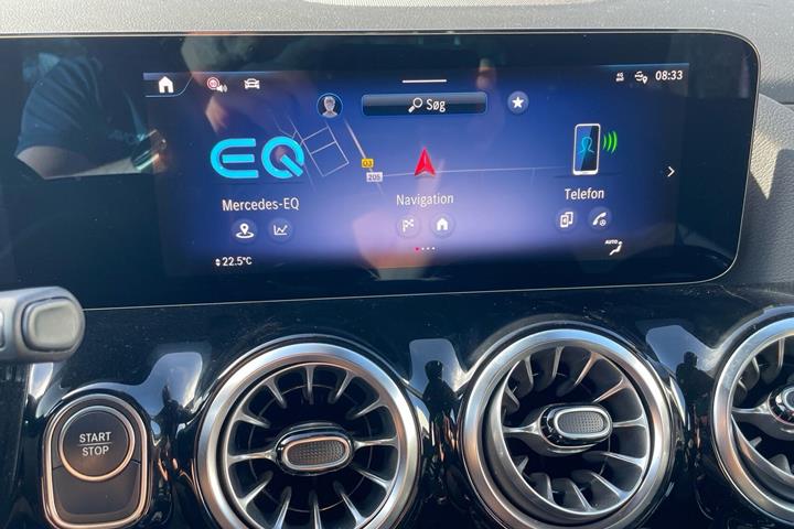 Sort Mercedes EQA 250 fra 2024